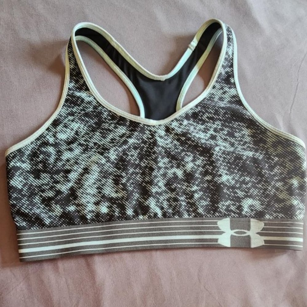 Under Armour Green and Black Sports Bra Size M